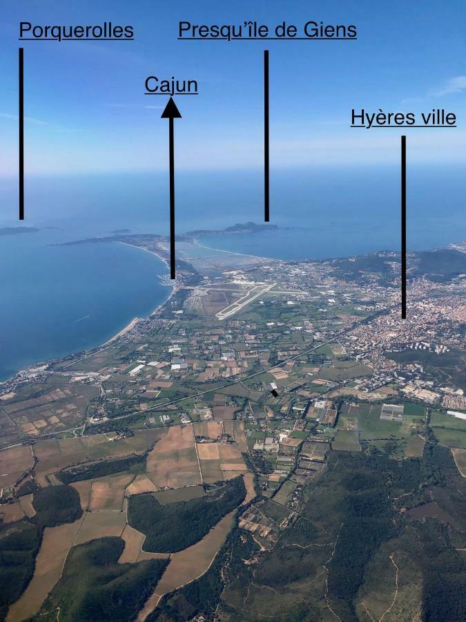 Cajun Apartment Hyeres Bagian luar foto